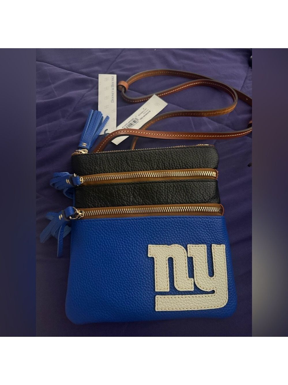 Dooney & Bourke NY Giants Triple Zip Pebbled Leather Crossbody Blue NWT $278 - Picture 6 of 9